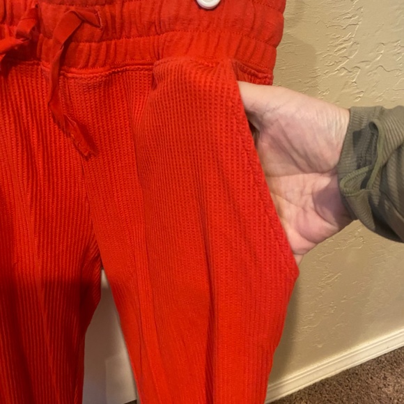 Perfect red pjs - Picture 2 of 8